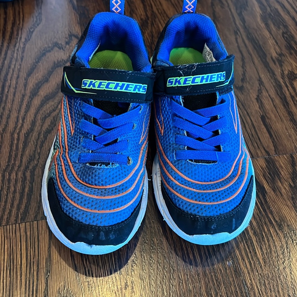 Skechers boys shoes size 3